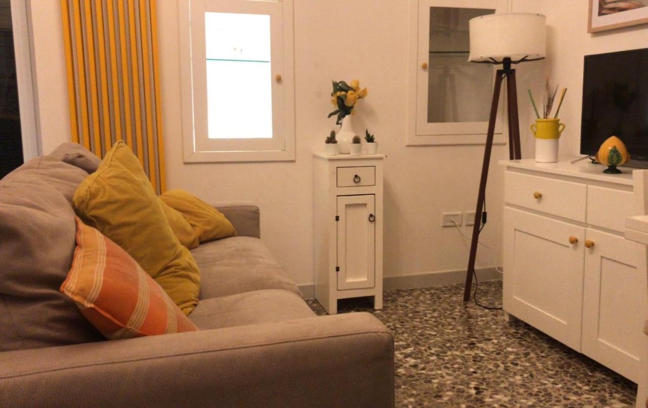 Edyta'S Apartment Ostuni Exterior photo